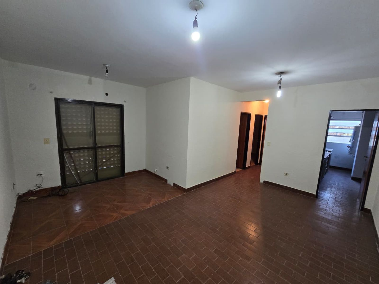 ALQUILER DE DEPARTAMENTO 3 AMBIENTES EN BARRIO COCA COLA MONTE GRANDE