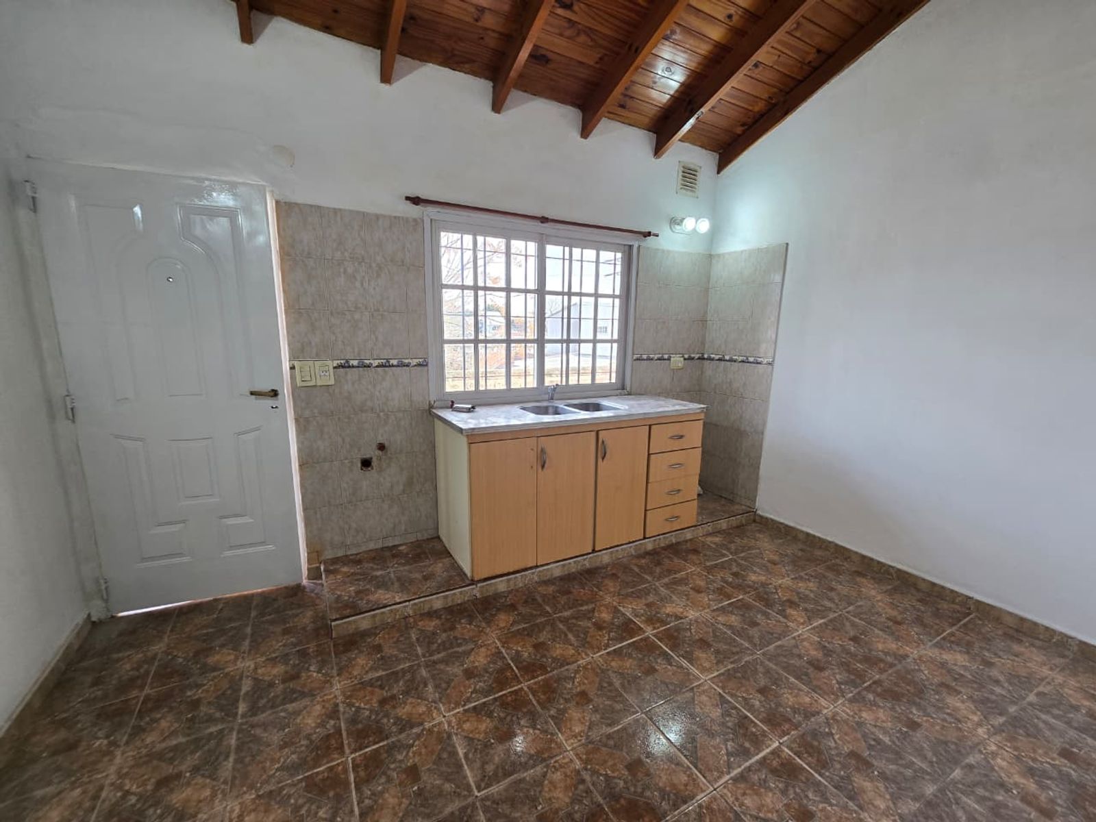 ALQUILER DE DEPARTAMENTO 2 AMBIENTES EN EL JAGÜEL