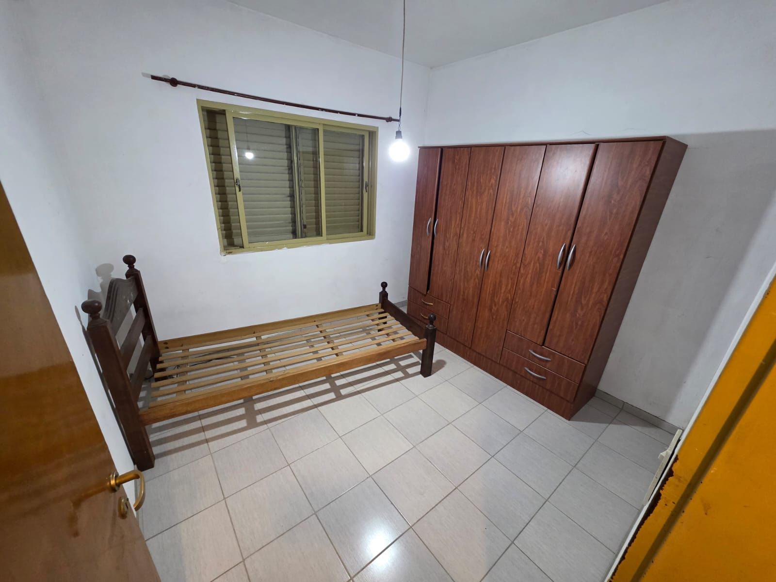ALQUILER DE DEPARTAMENTO 3 AMBIENTES EN BARRIO COCA COLA - MONTE GRANDE - SOBRE AV. R. SANTAMARINA
