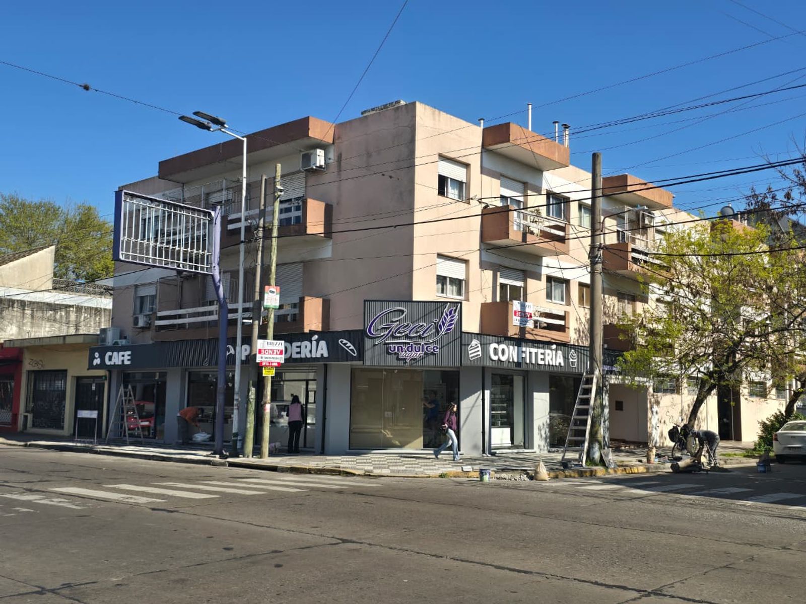 VENTA DE DEPARTAMENTO 2 AMBIENTES CON COCHERA - APTO CRÉDITO HIPOTECARIO