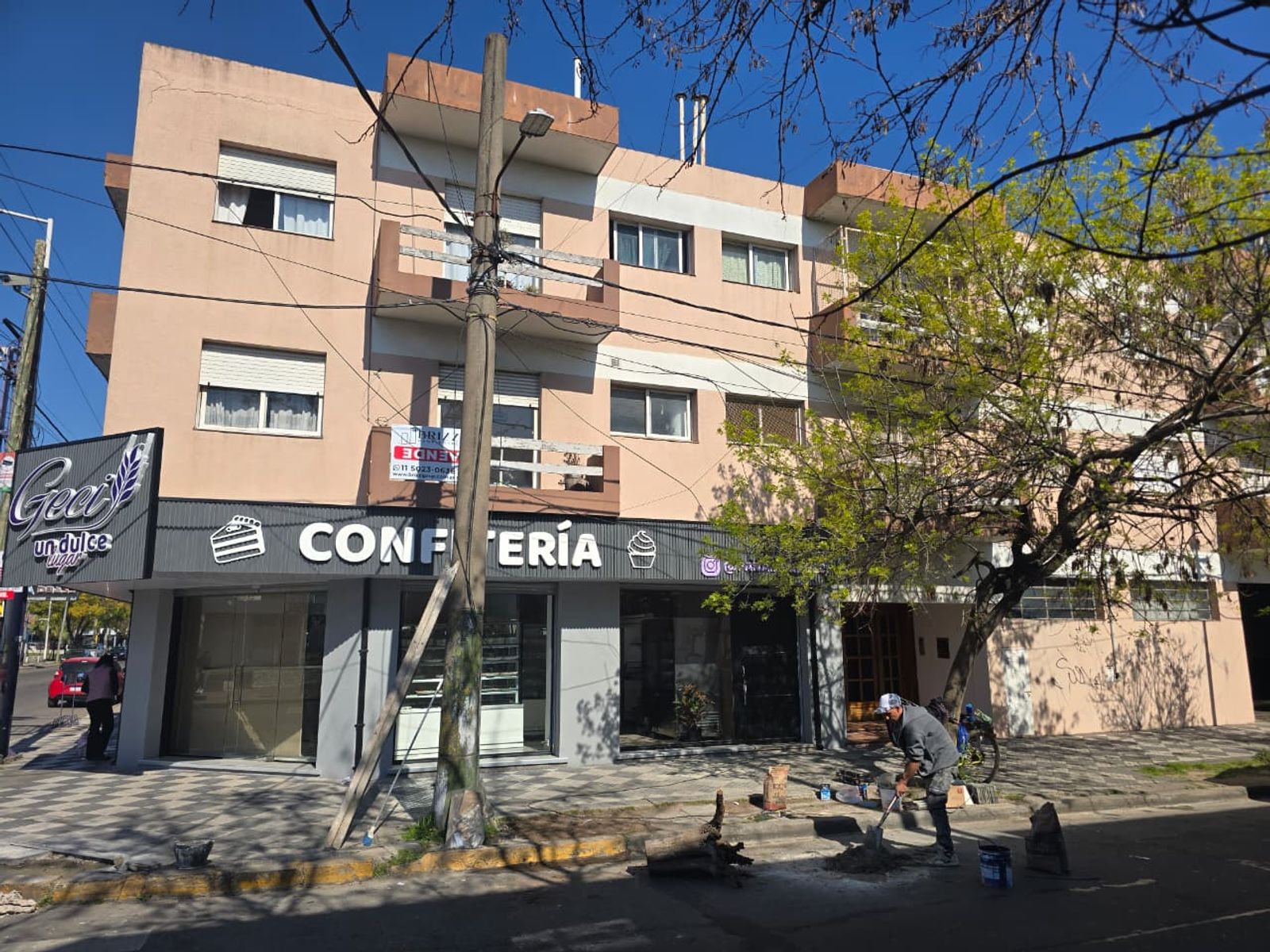 VENTA DE DEPARTAMENTO 2 AMBIENTES CON COCHERA - APTO CRÉDITO HIPOTECARIO