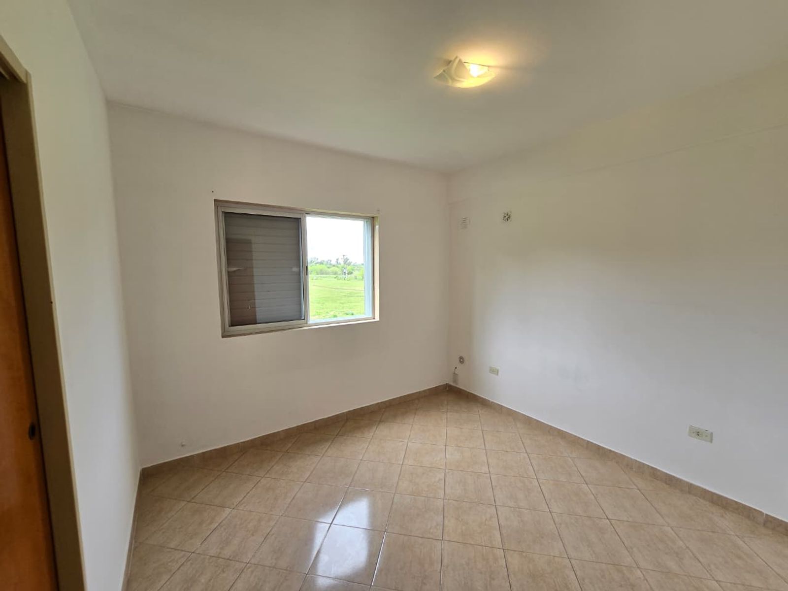 VENTA DE DEPARTAMENTO 3 AMBIENTES EN COMPLEJO DOCENLOM III - EL JAGÜEL