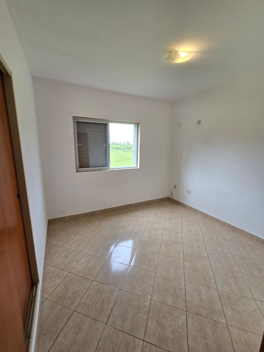 VENTA DE DEPARTAMENTO 3 AMBIENTES EN COMPLEJO DOCENLOM III - EL JAGÜEL