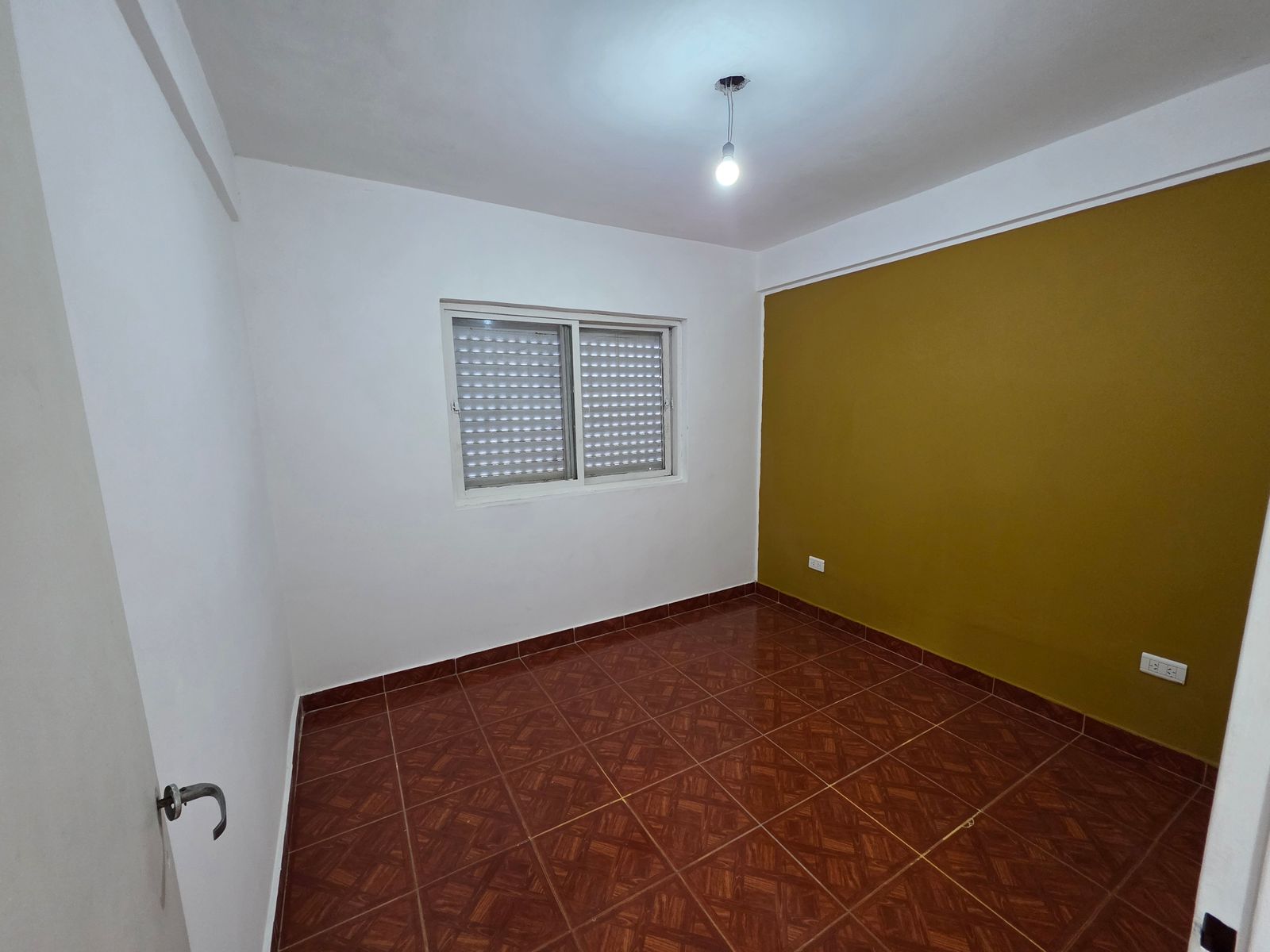 VENTA DE DEPARTAMENTO 3 AMBIENTES EN BARRIO COCA COLA - MONTE GRANDE