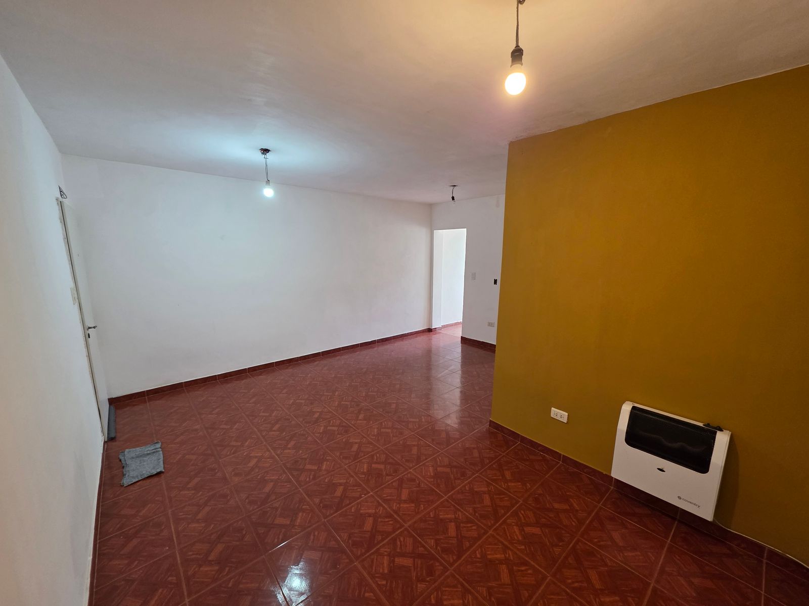 VENTA DE DEPARTAMENTO 3 AMBIENTES EN BARRIO COCA COLA - MONTE GRANDE