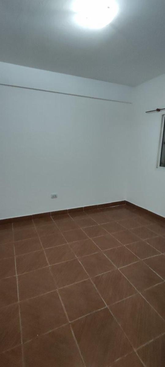 VENTA DE EXCELENTE DEPARTAMENTO 3 AMBIENTES EN PLANTA BAJA - BARRIO COCA COLA - MONTE GRANDE