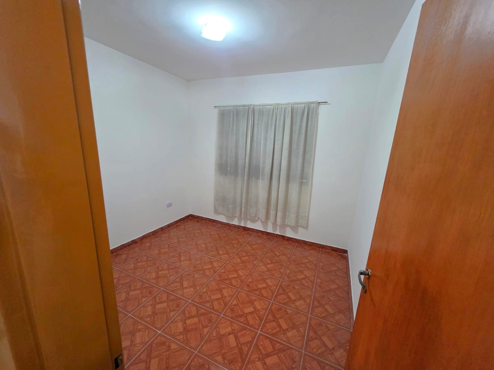 ALQUILER DE DEPARTAMENTO 3 AMBIENTES EN BARRIO COCA COLA - PLANTA BAJA - MONTE GRANDE