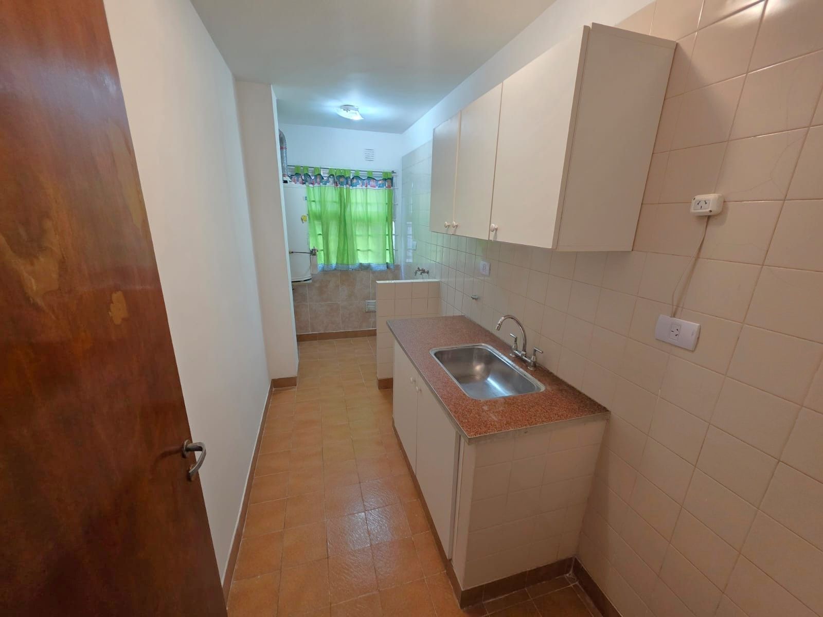 ALQUILER DE DEPARTAMENTO 3 AMBIENTES EN BARRIO COCA COLA - PLANTA BAJA - MONTE GRANDE