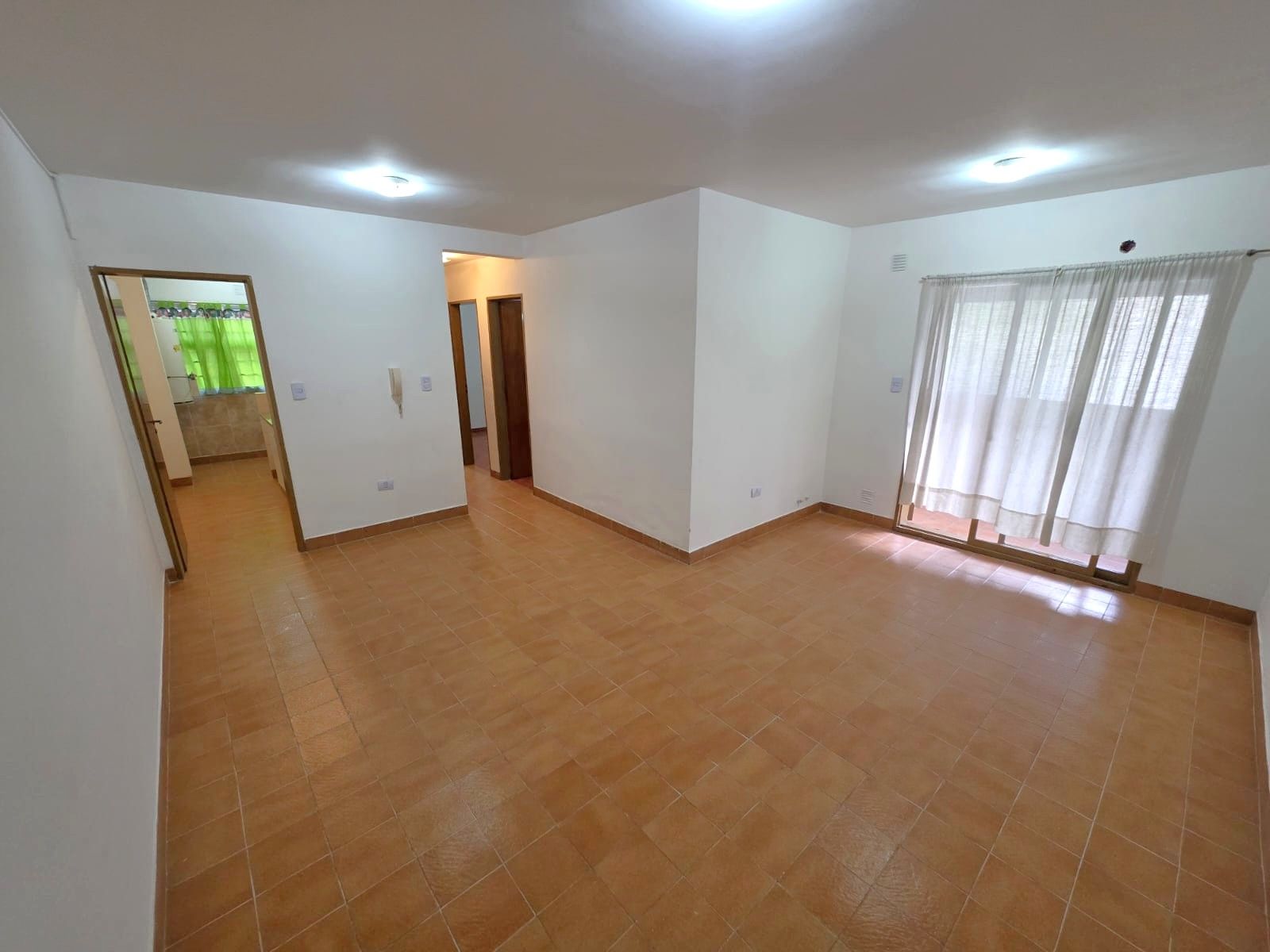 ALQUILER DE DEPARTAMENTO 3 AMBIENTES EN BARRIO COCA COLA - PLANTA BAJA - MONTE GRANDE