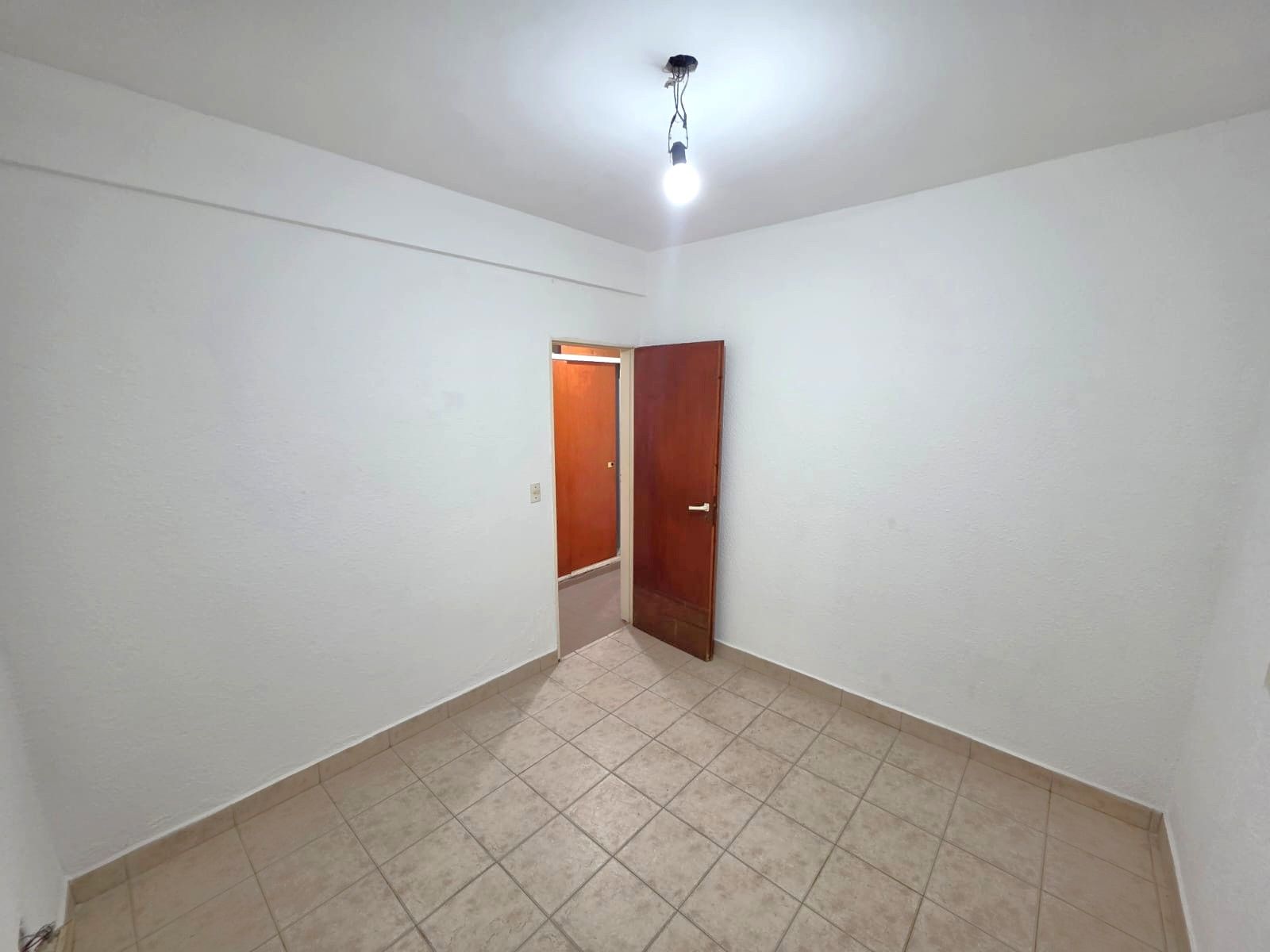 ALQUILER DE DEPARTAMENTO 3 AMBIENTES EN PLANTA BAJA - BARRIO COCA COLA - MONTE GRANDE