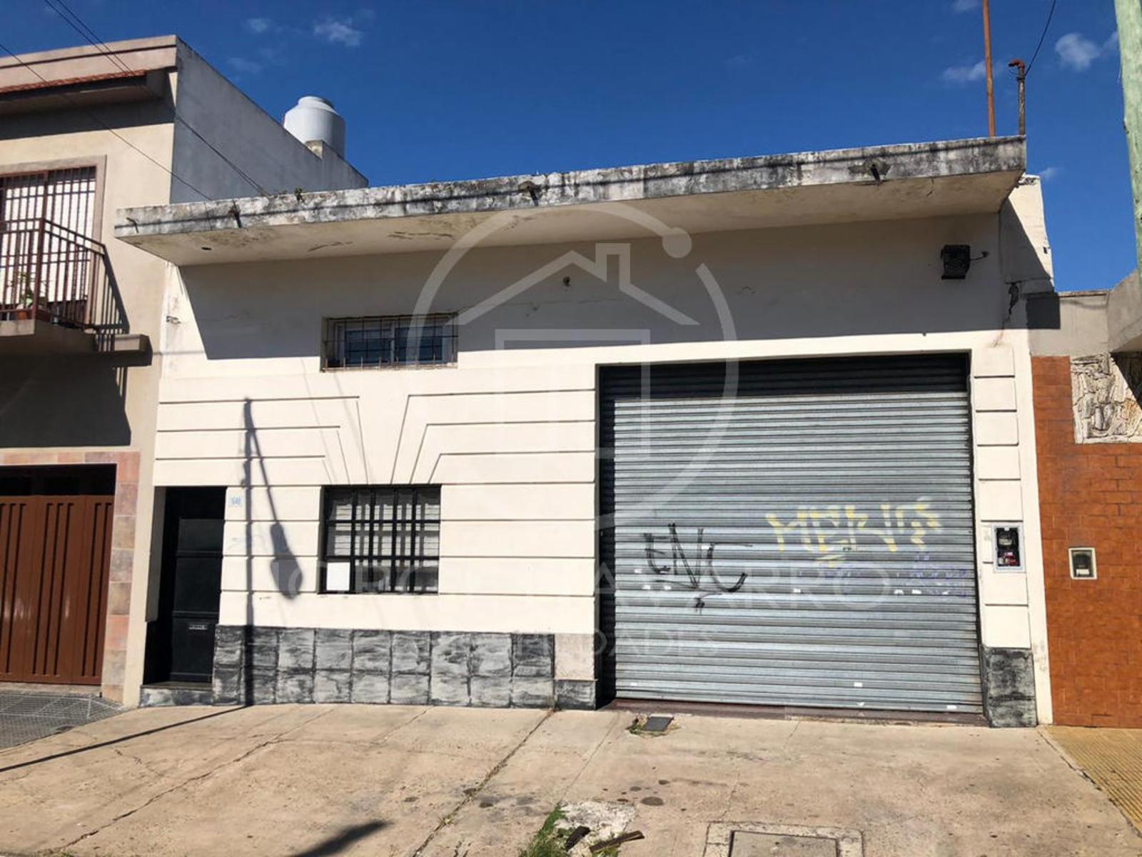 Deposito en Alquiler - 325 m² Cubiertos - Pastor Obligado 1600 - Villa Maipu