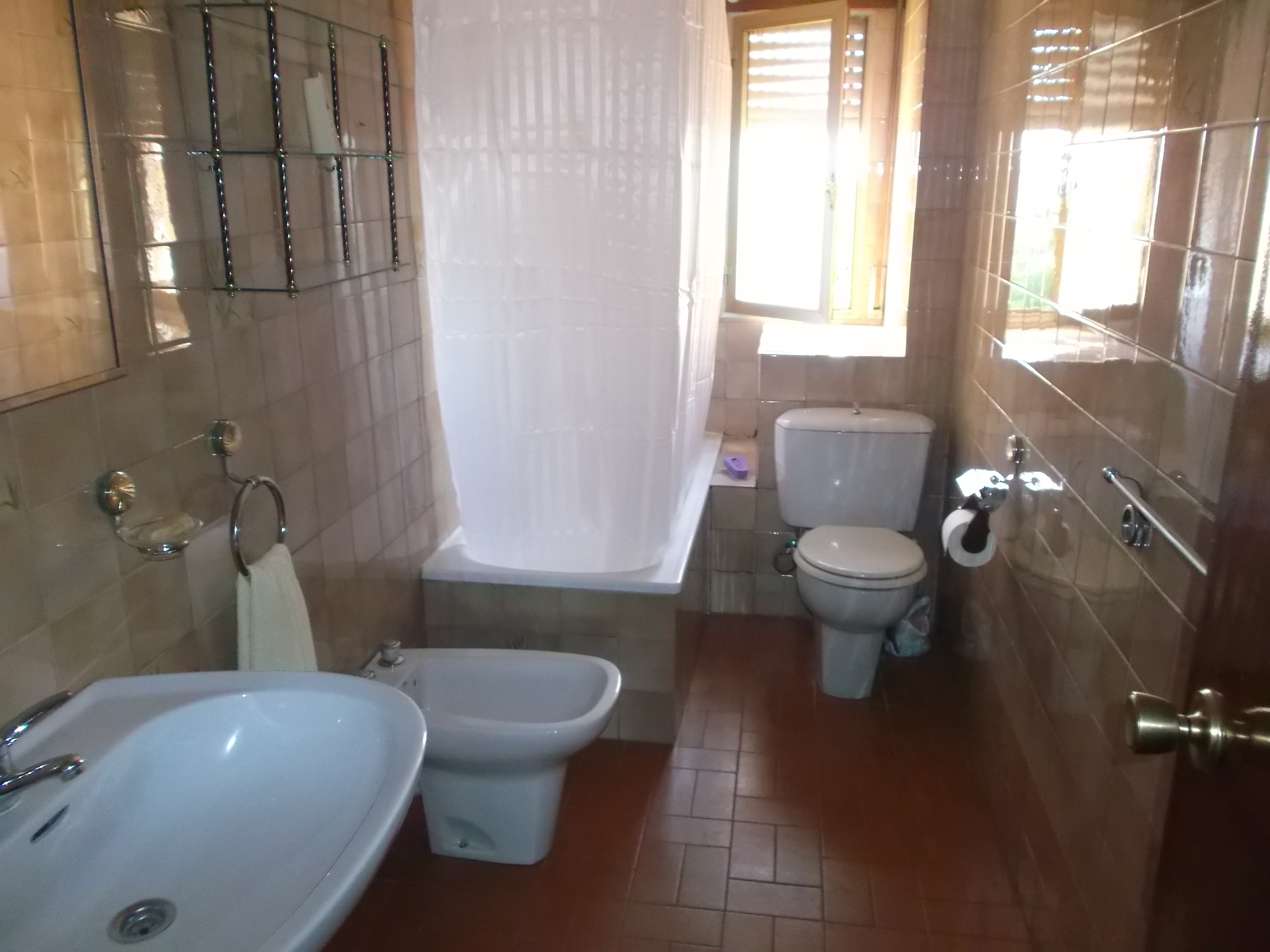 PISO 4 DORMITORIOS