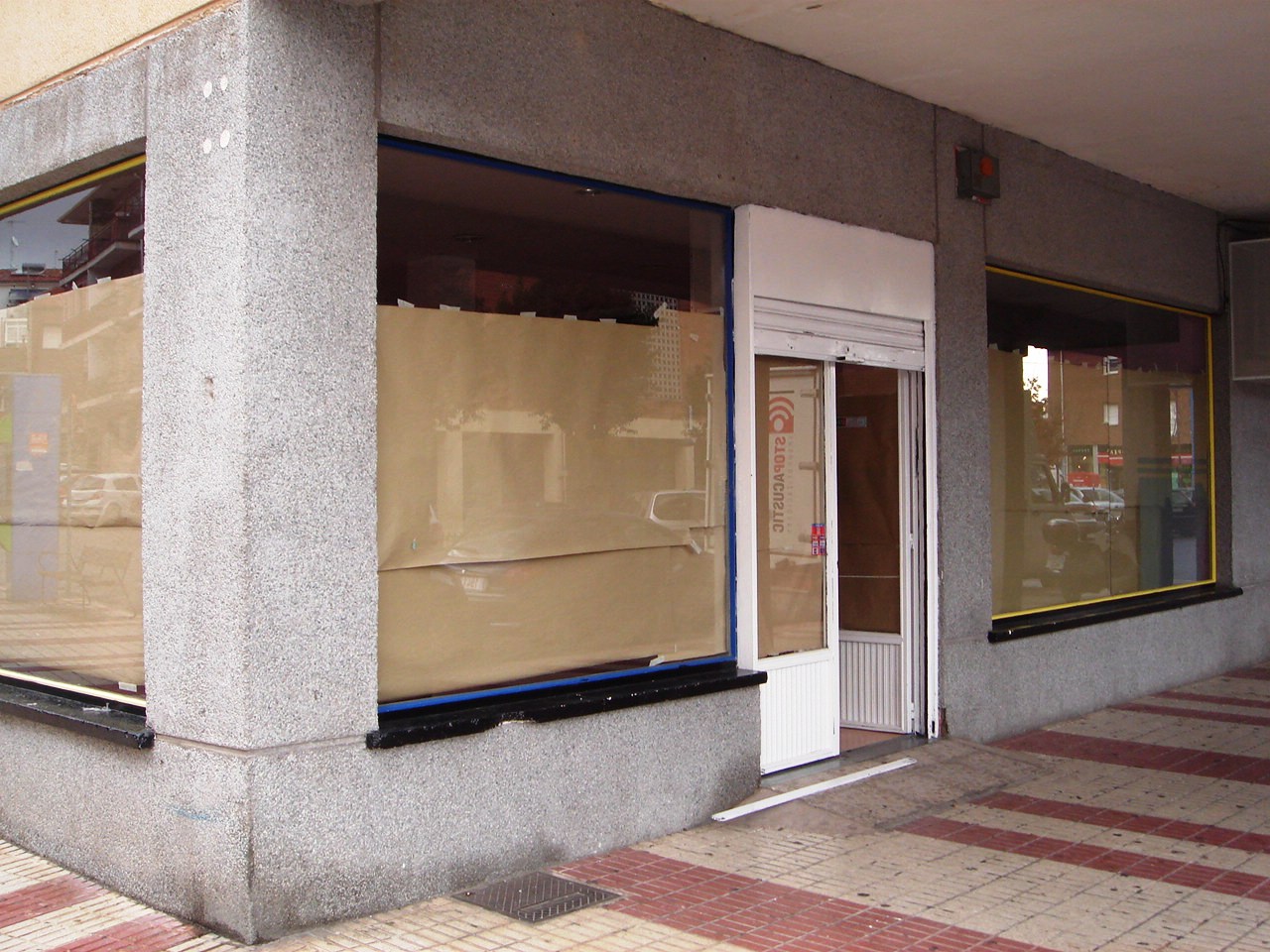 LOCAL 1º LINEA COMERCIAL REF-6519