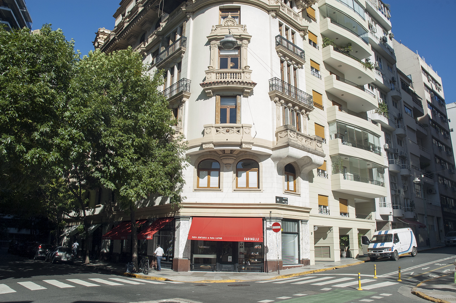 Recoleta/Retiro –Suipacha 1300, Dúplex, 2amb, 40m2, Moderno, Lavarropas $9000 + Gastos