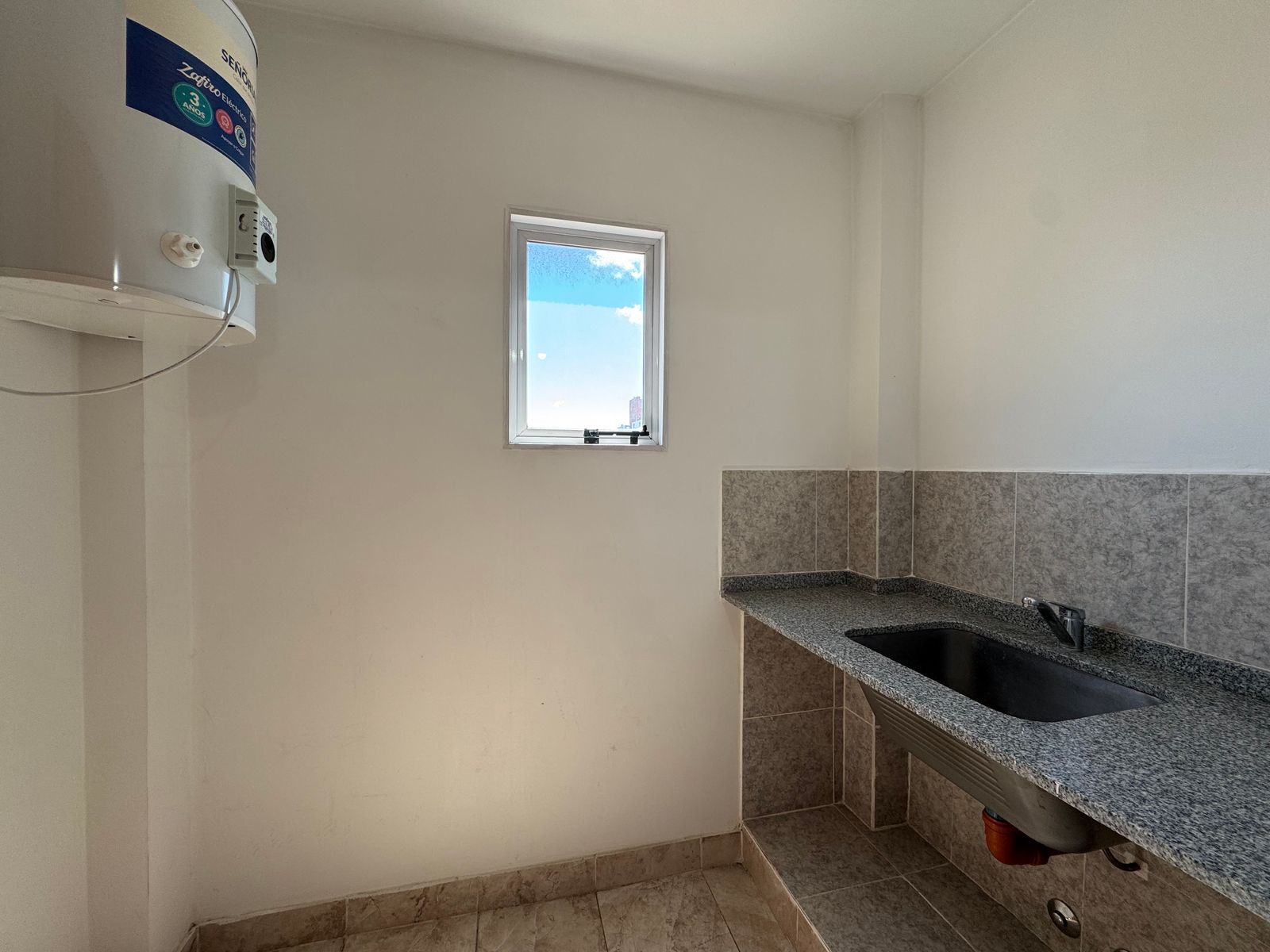 DEPARTAMENTO DE 2 AMBIENTES EN ALQUILER