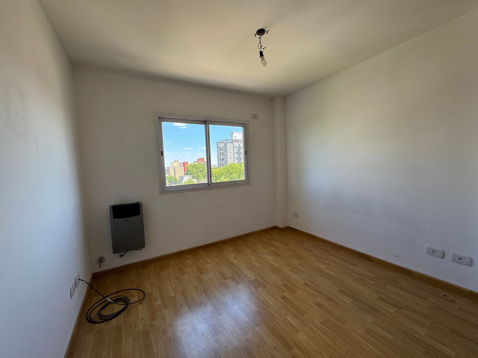 DEPARTAMENTO DE 2 AMBIENTES EN ALQUILER
