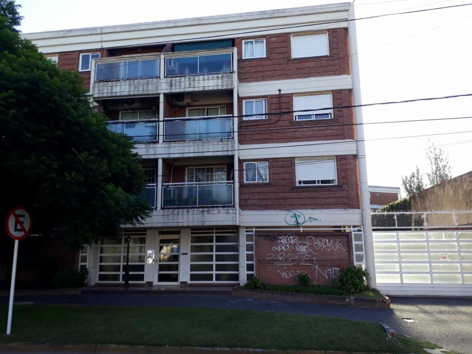 Alquiler de departamento en Adrogué