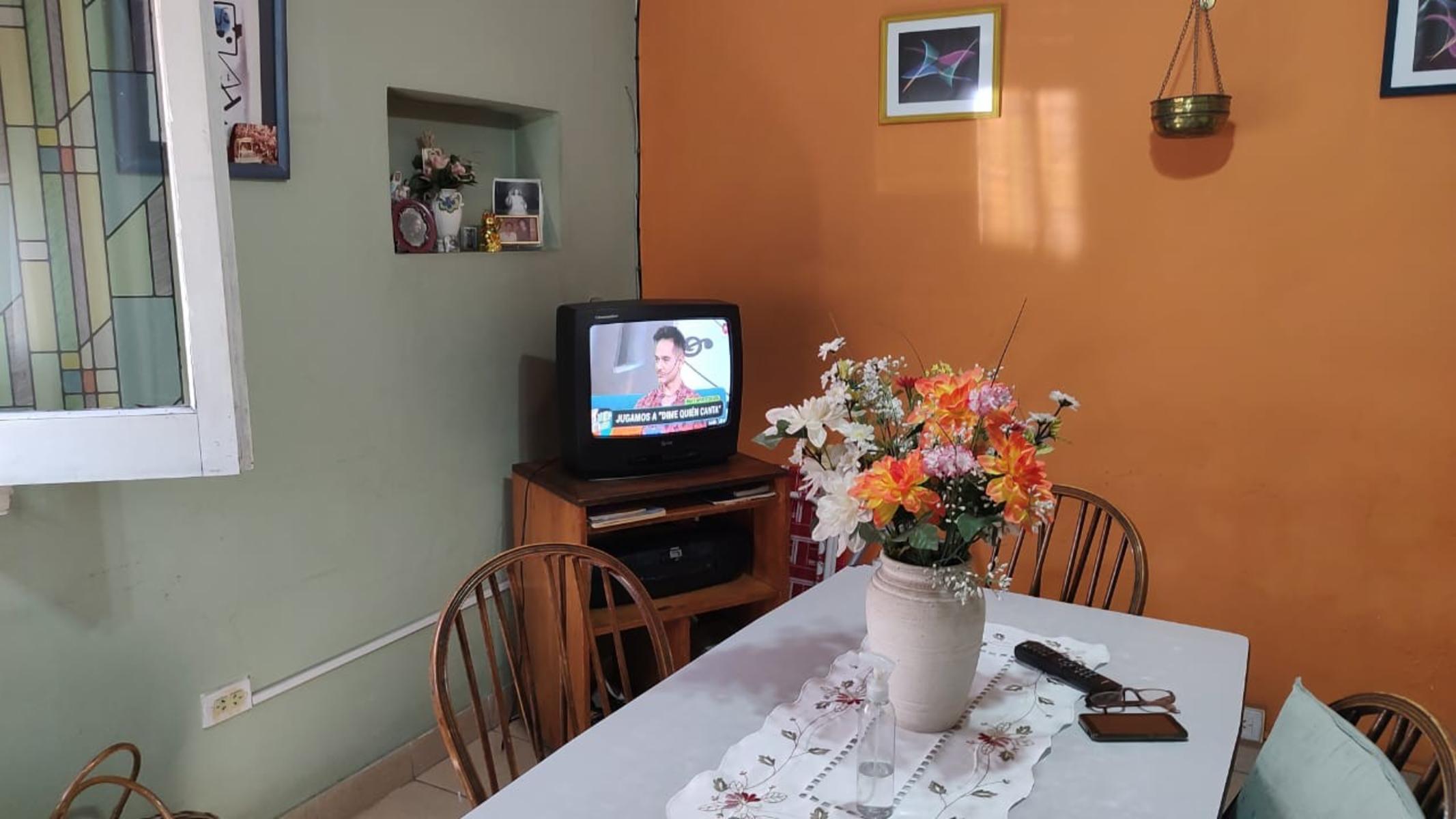 Alquiler de Casa tipo PH sobre la Avenida Espora