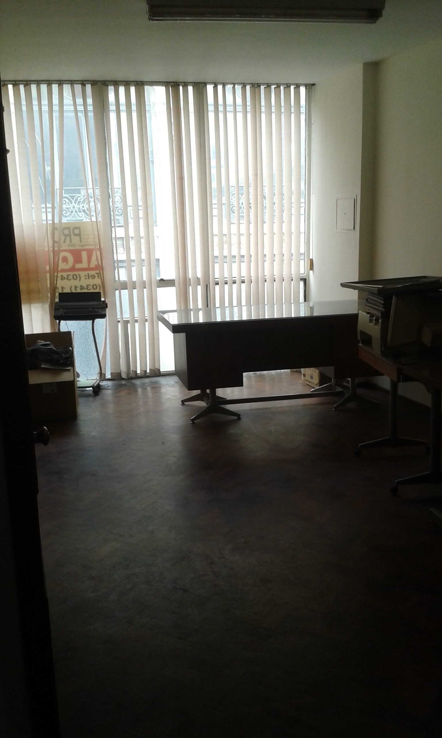 Se alquila consultorio / u oficina EXCELENTE UBICACIÓN 