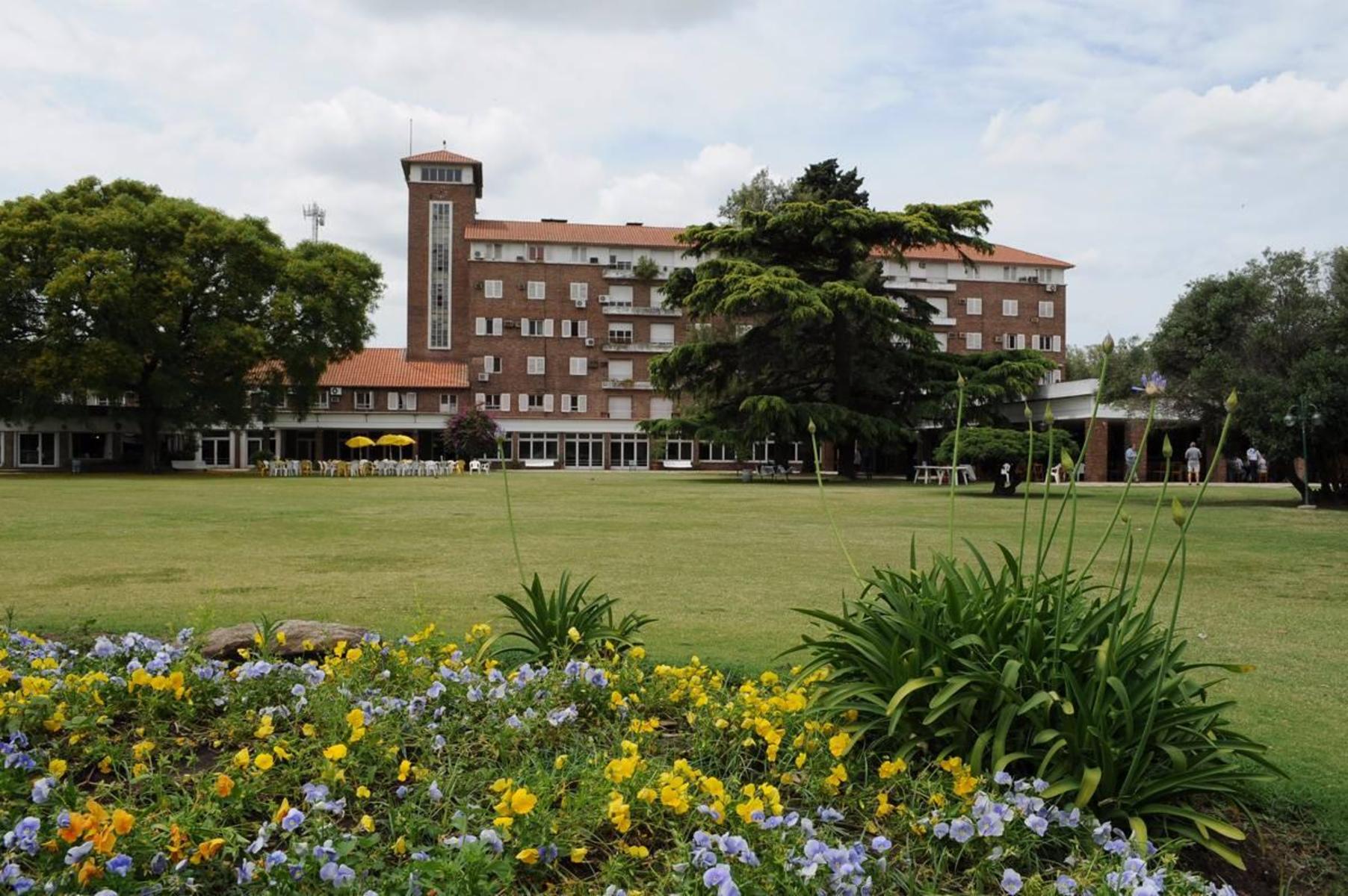 Departamento en Hindú Club - Don Torcuato
