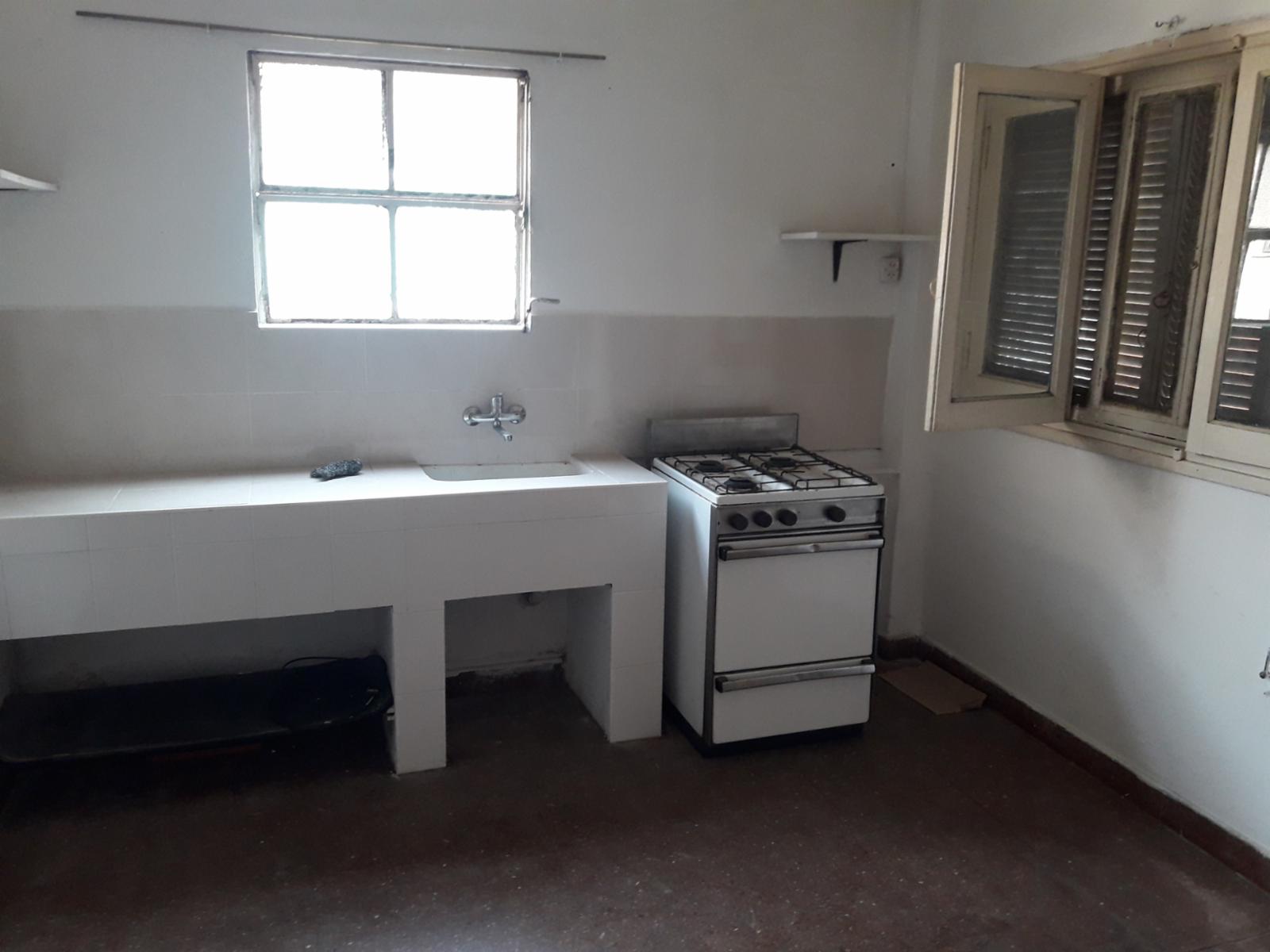 DEPARTAMENTO DE DOS AMBIENTES EN PLANTA BAJA