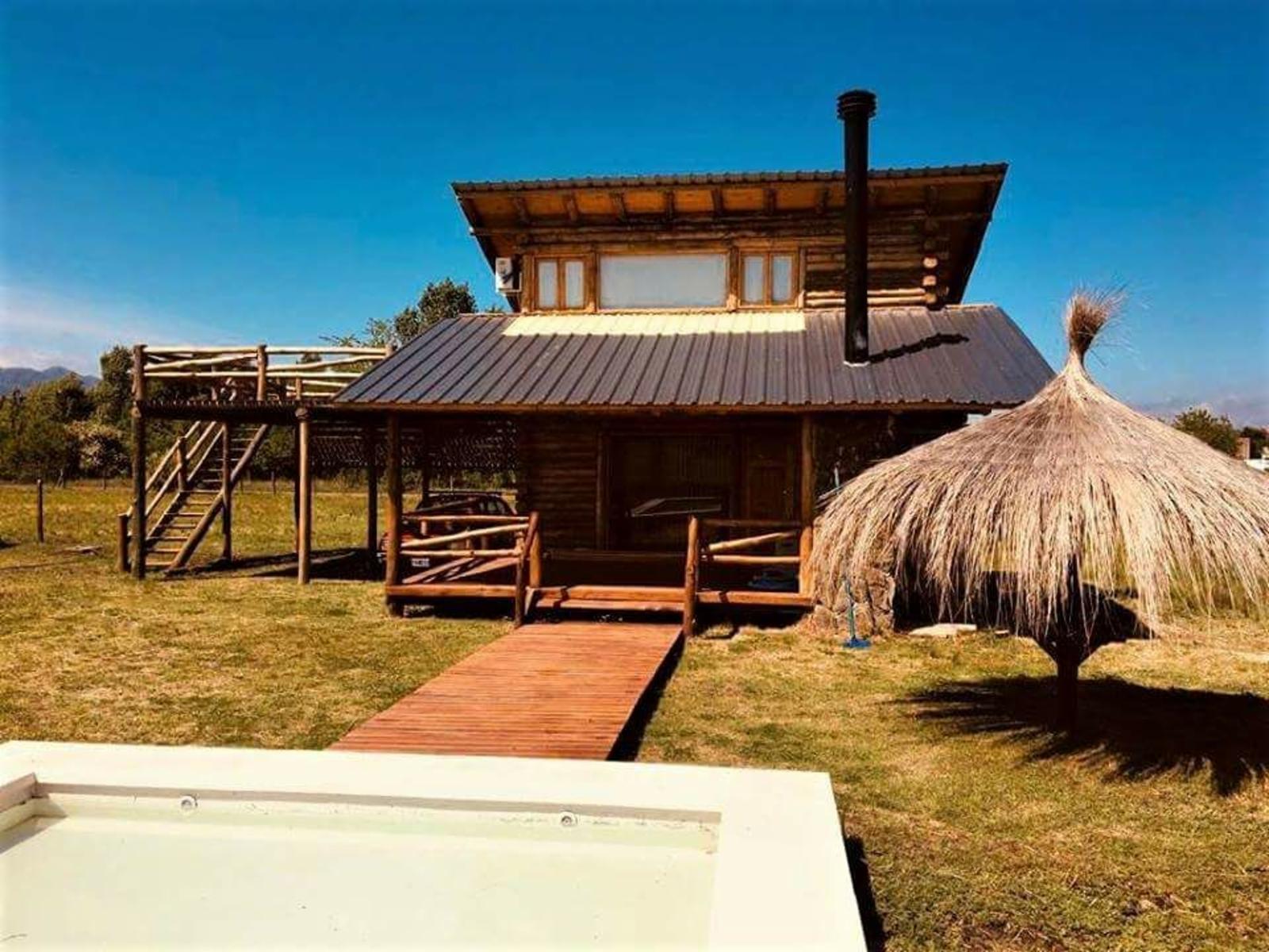 Cabañas en Solar de Los Molinos.