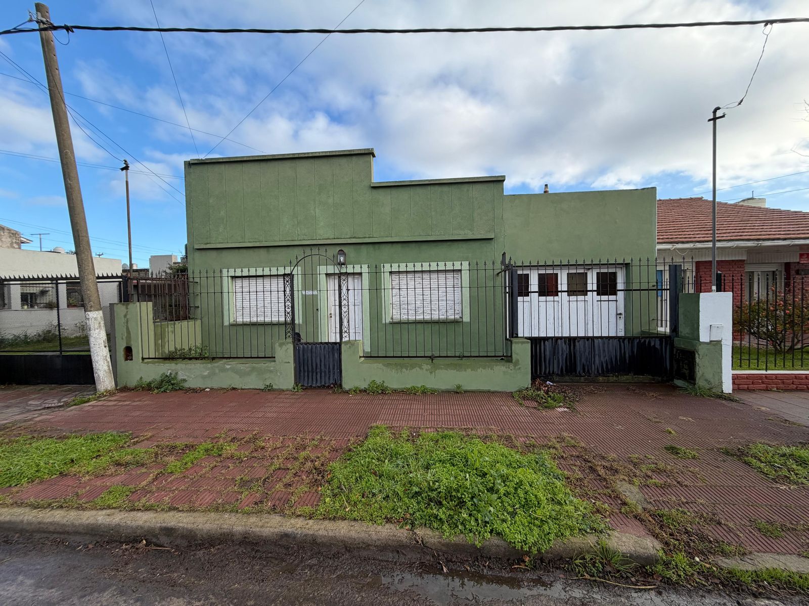 ALQUILO CASA EN NECOCHEA