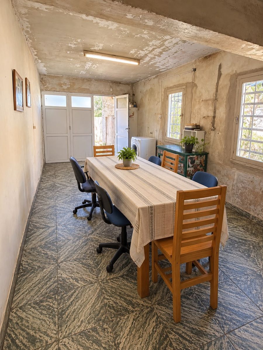 VENDO CASA EN QUEQUEN (CENTRO)