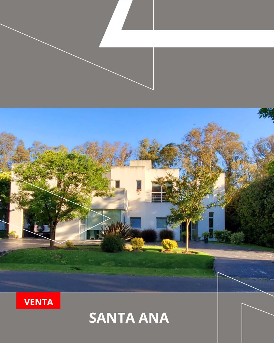 CASA EN VENTA EN SANTA ANA
