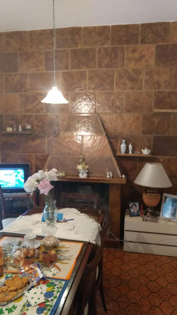  Oportunidad! Casa B° Colon en 2 Plantas Apto Crédito