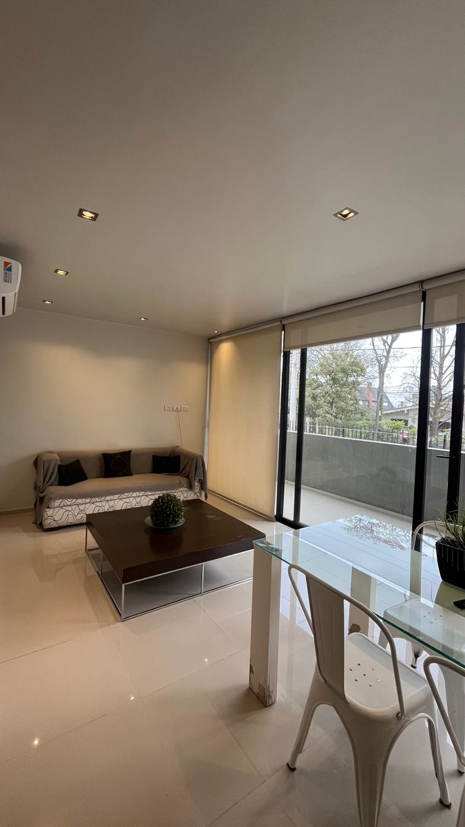 EN VENTA DEPARTAMENTO DOS DORMITORIOS AMOBLADO EN YERBA BUENA