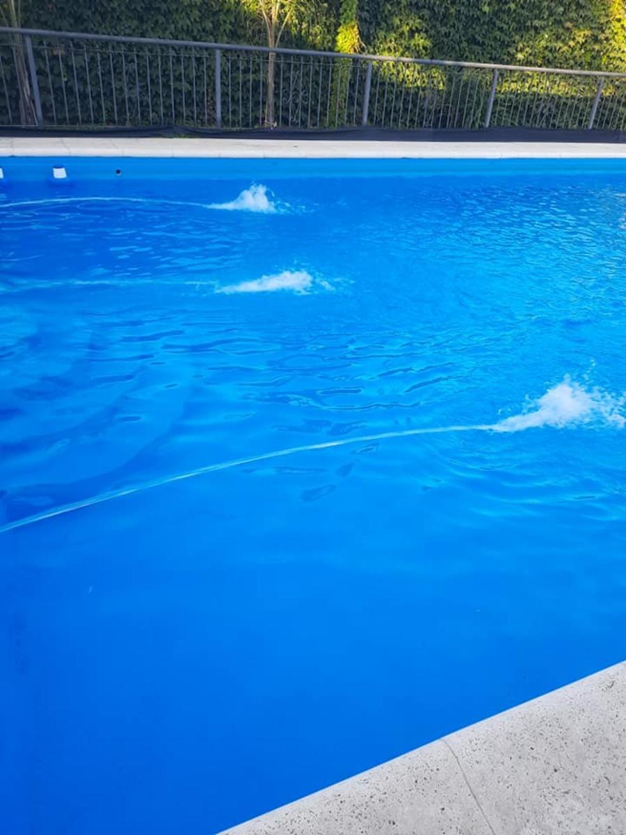 EXELENTE PROP.CON PISCINA