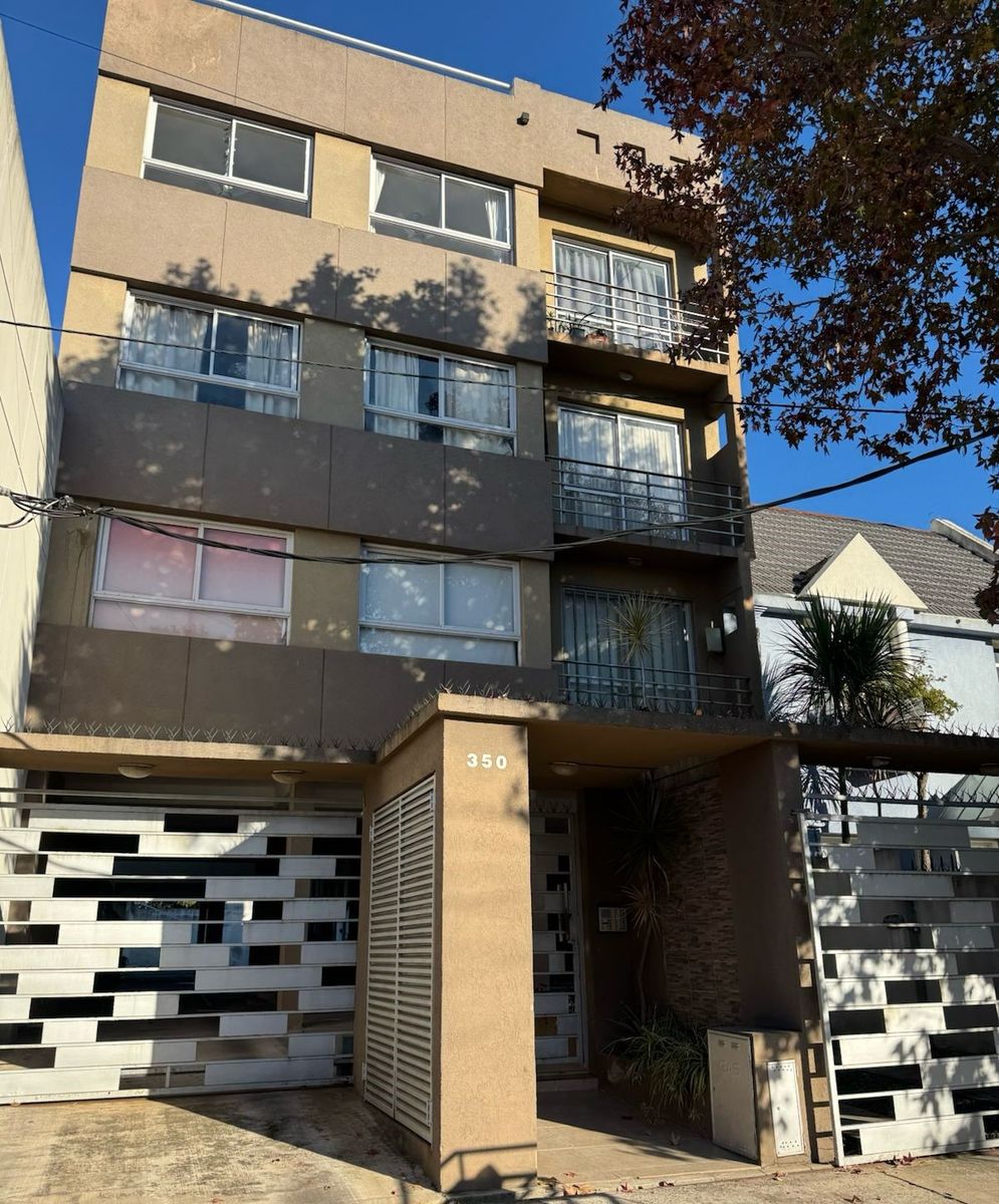 DEPARTAMENTO 3 AMB.V.STO