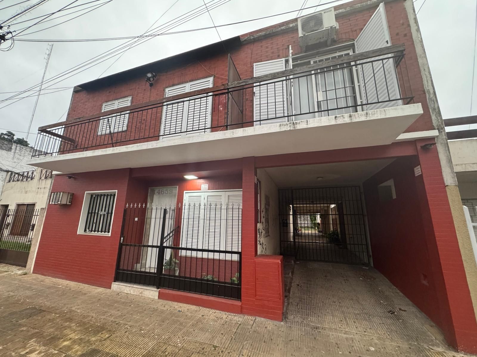DEPARTAMENTO EN P.B.3 AMB.V.STO