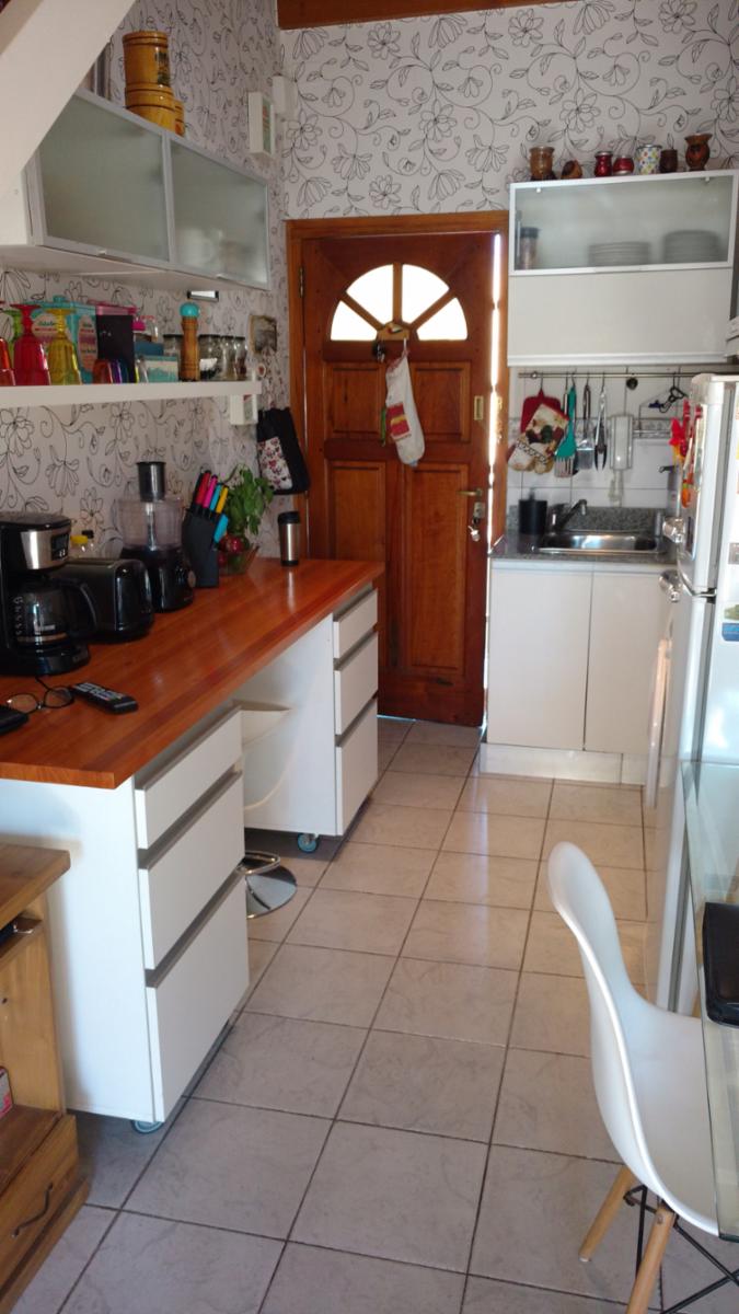 SE VENDE MUY LINDO DEPTO. DE 2 1/2 AMBIENTES EN MARTINEZ. ZONA HIPÓDROMO