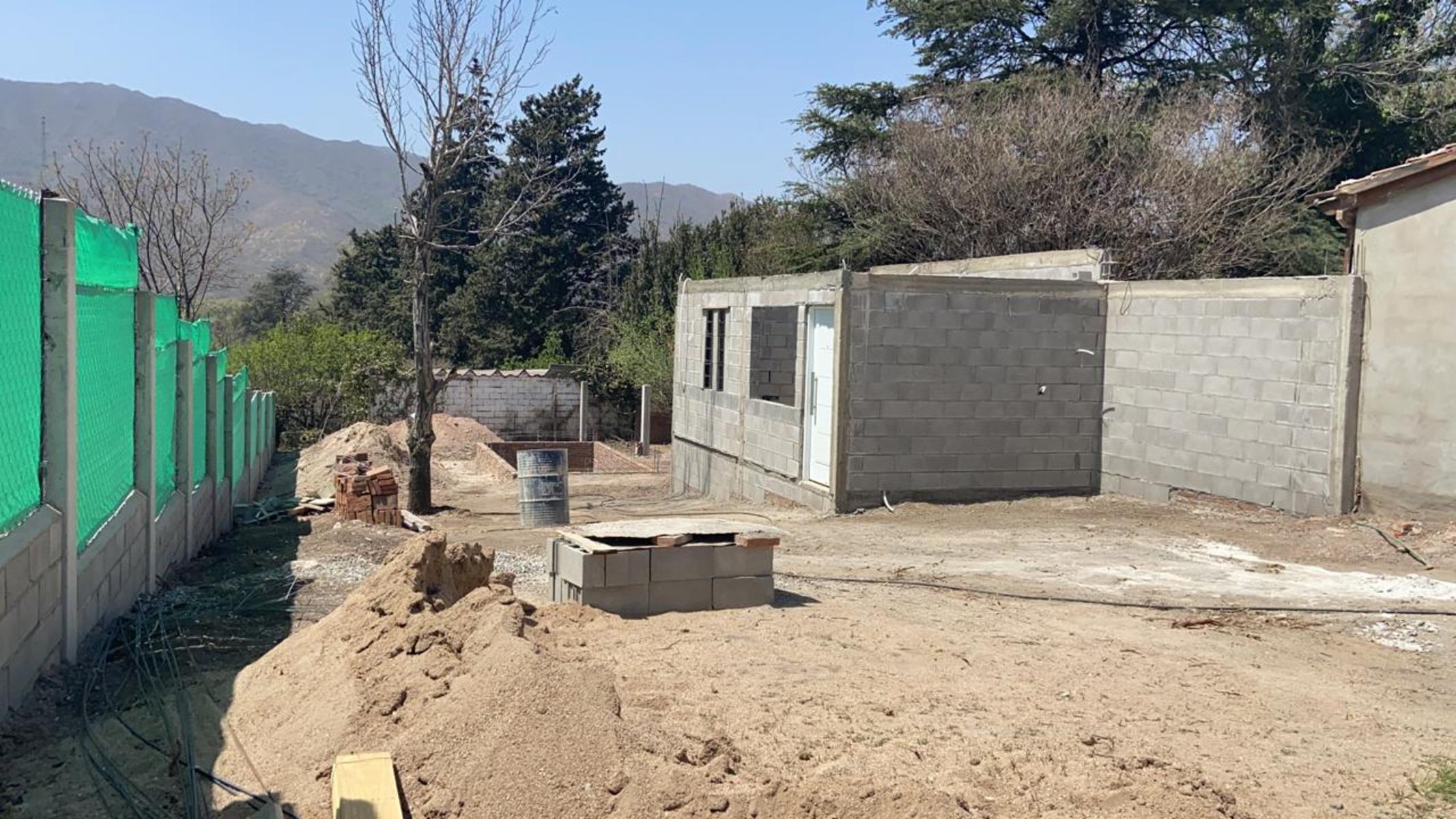 CASA TIPO LOFT MAS PILETA A ESTRENAR EN CENTRO BIALET MASSE