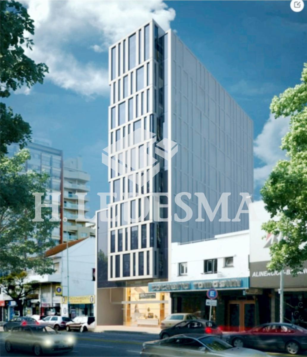 OFICINA EN MACROCENTRO A ESTRENAR