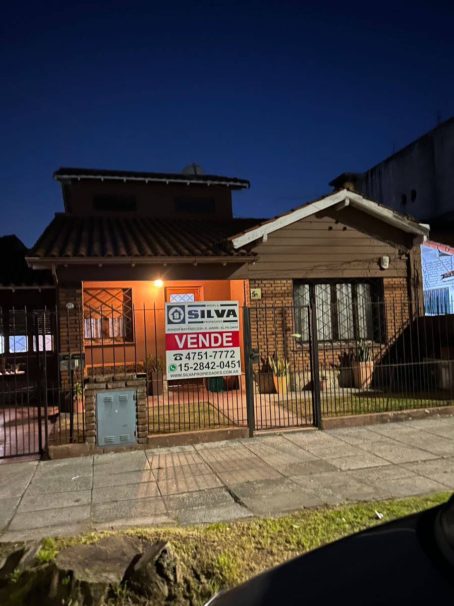 VENTA DE EXCELENTE PROPIEDAD CON PISCINA,HURLINGHAM