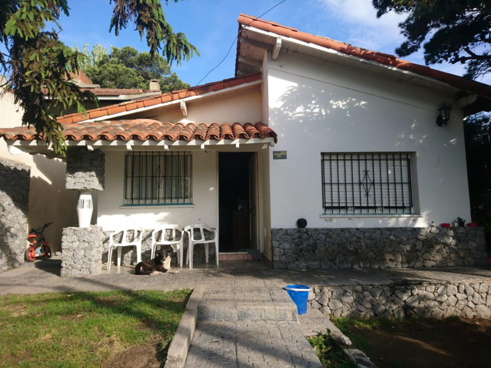 PRECIOSA CASA EN VENTA TRES AMBIENTES EN VILLA GESELL