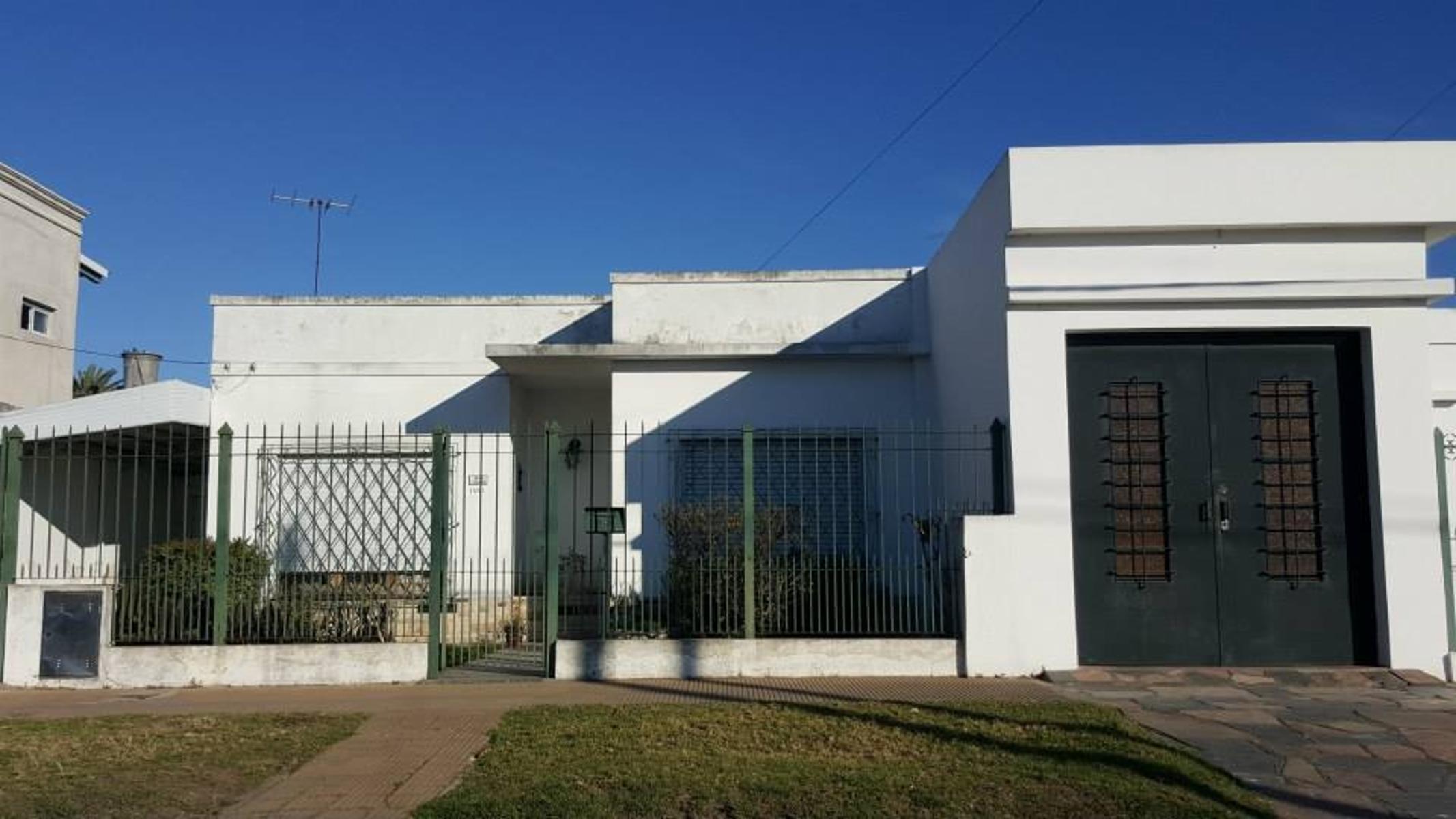 VENTA CASA FLORENCIO VARELA