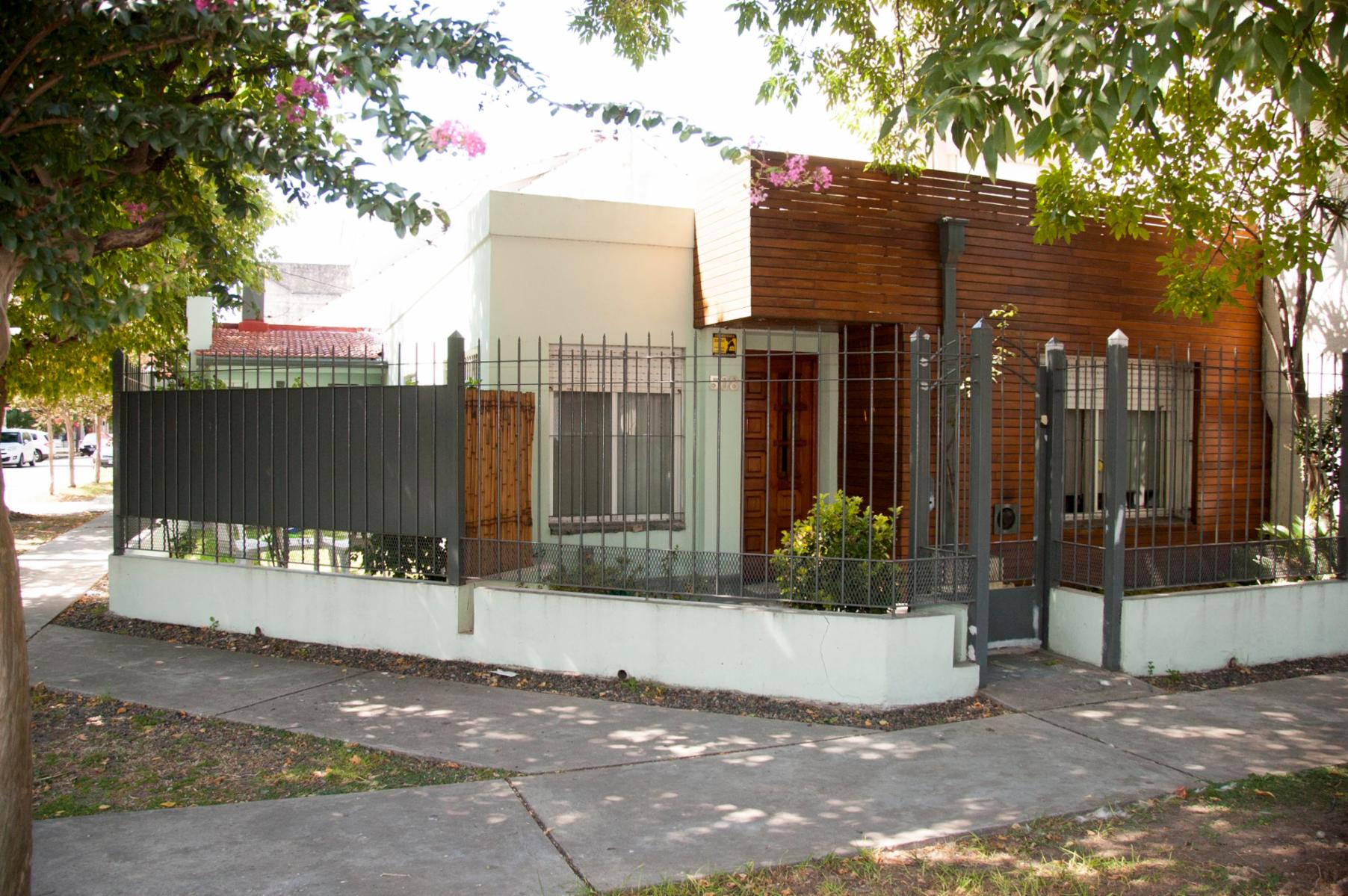 Cómoda Casa de 3 amb con Quincho y Piscina