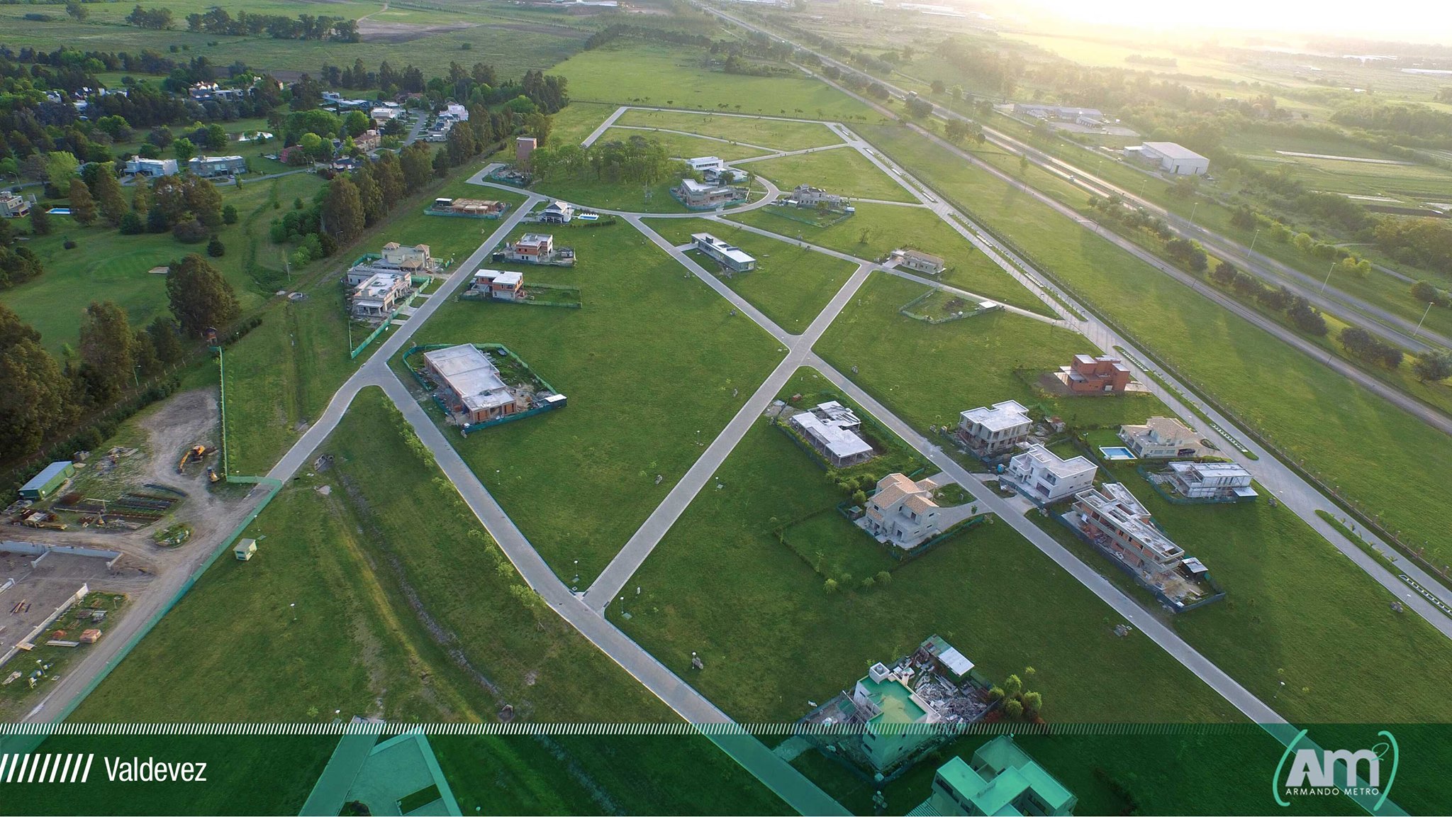 Lote en esquina en Barrio Privado Valdevez - Excelente ubicación!!! No te lo pierdas!!!