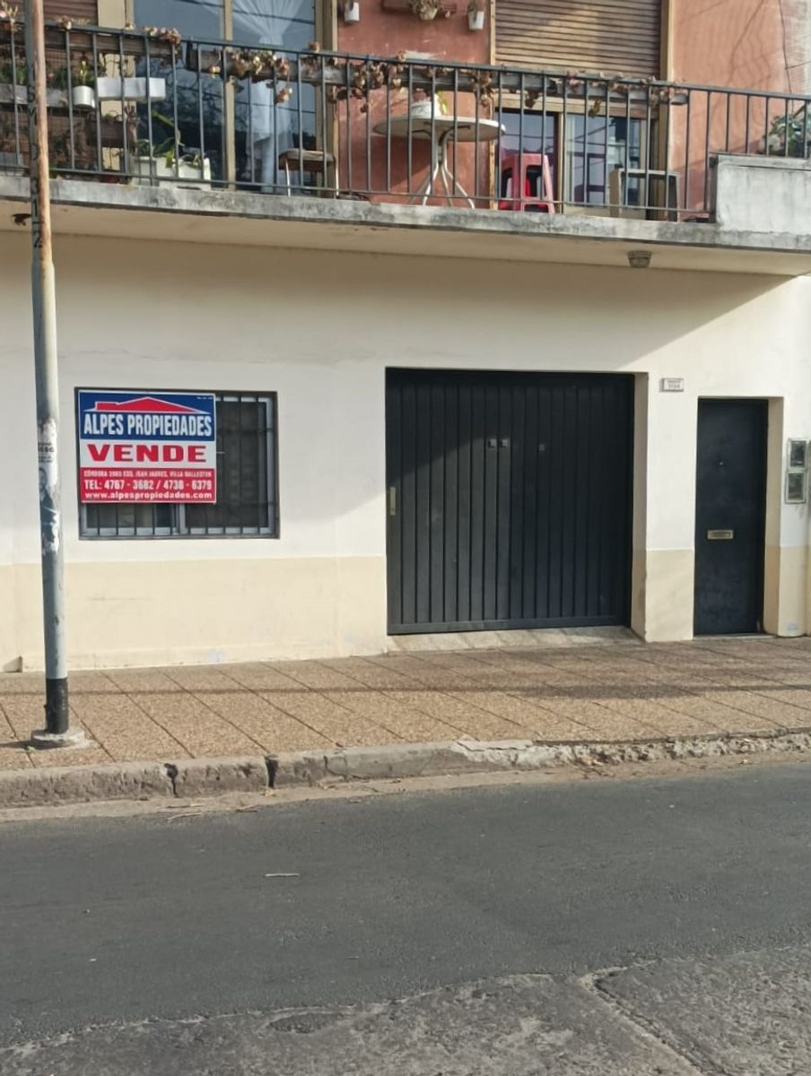 VENTA: San Andres. Casa en ph 6 amb con local garage y patio