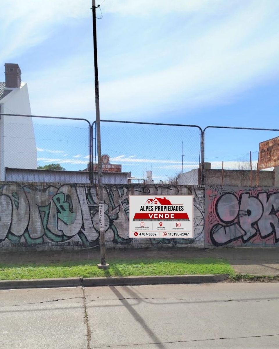 VENTA: Lote en Villa Ballester centro. Zona residencial