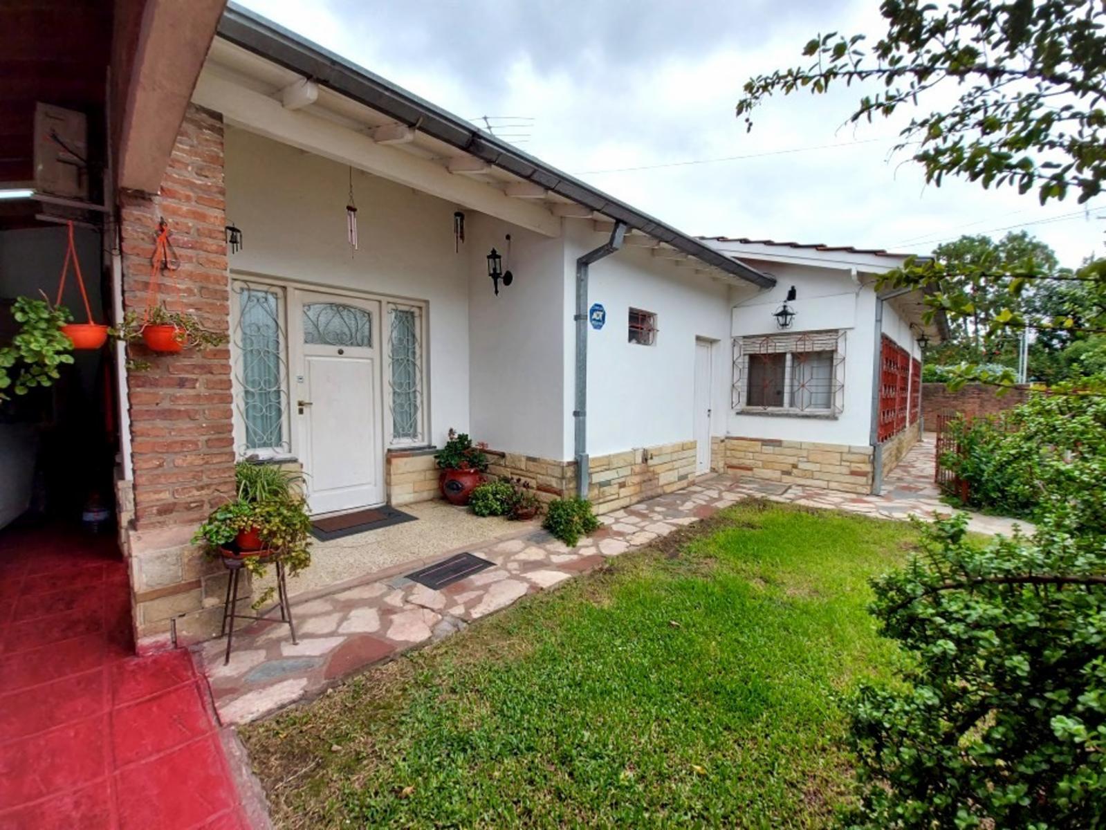 Chalet 4 ambientes Hurlingham