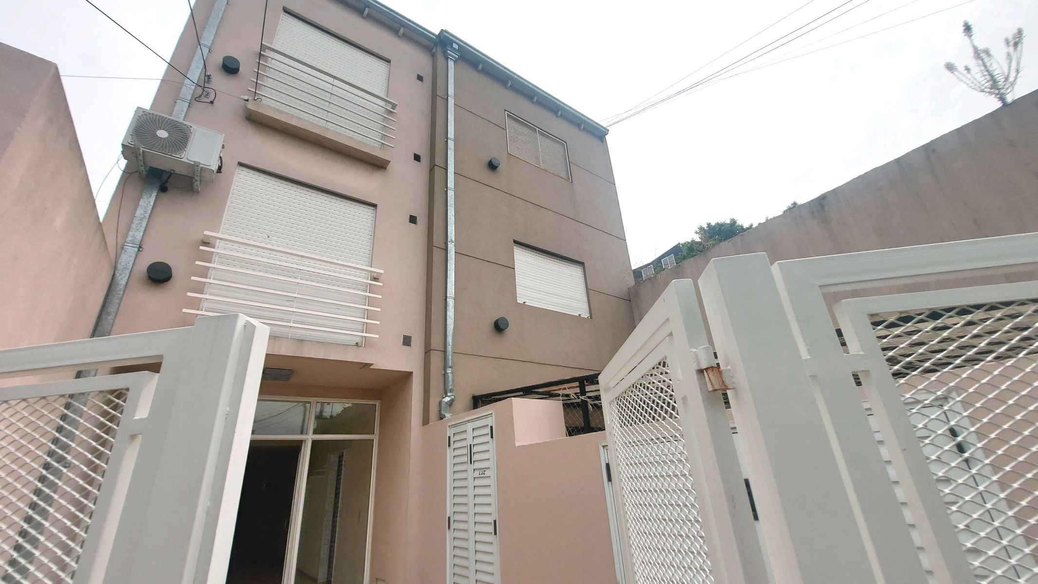 Alquiler 2 ambientes Moron