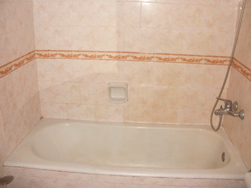 Semipiso en Recoleta, 3 dormitorios, 2 baños, cocina, comedor y balcon