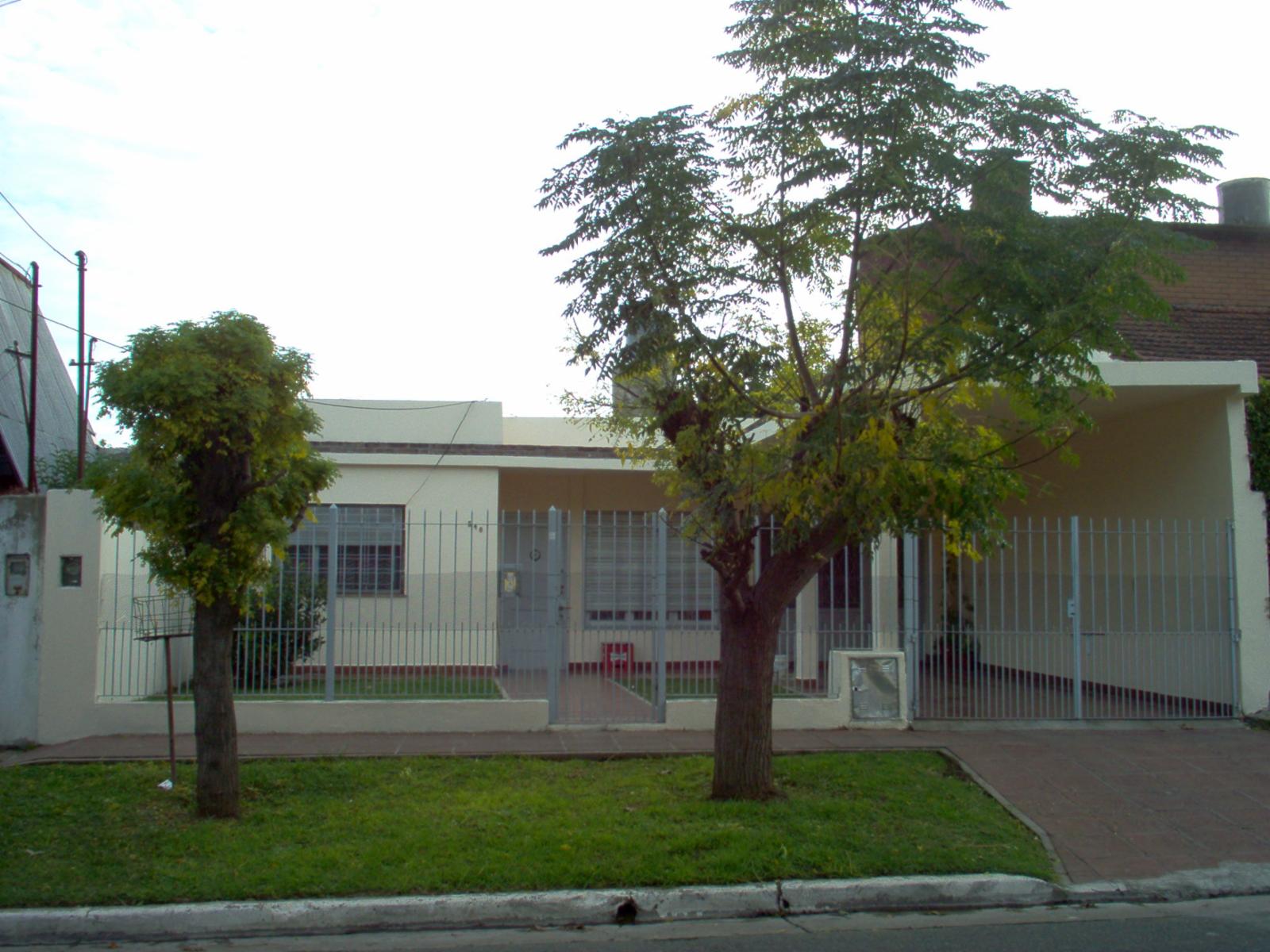 Casa americana en Bella Vista