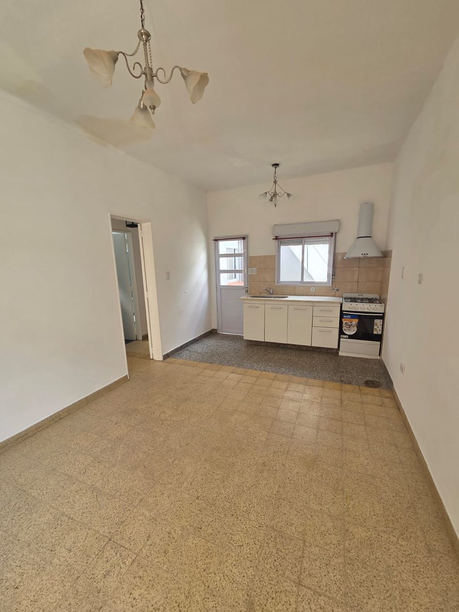 Departamento 2 dormitorios interno sin Expsas