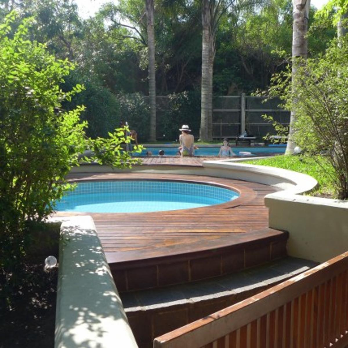 EXCLUSIVO DEPT 4 AMB, COCHERA Y DOS BAULERAS QUARTIER SINCLAIR PISO ALTO VISTA AL RIO U$S630.000